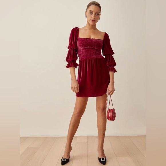 Reformation Dresses & Skirts - Reformation Red Mini Dress